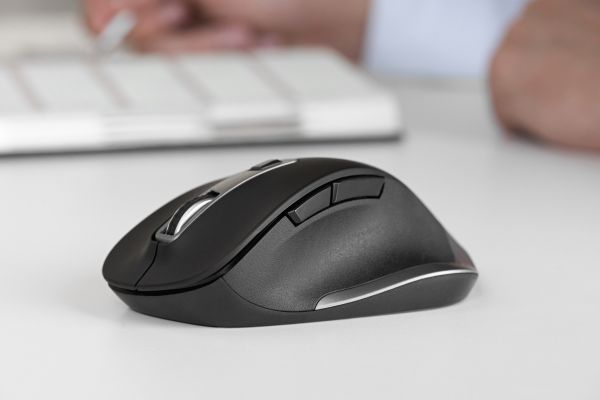 Mouse2Е MF215 WL Black
