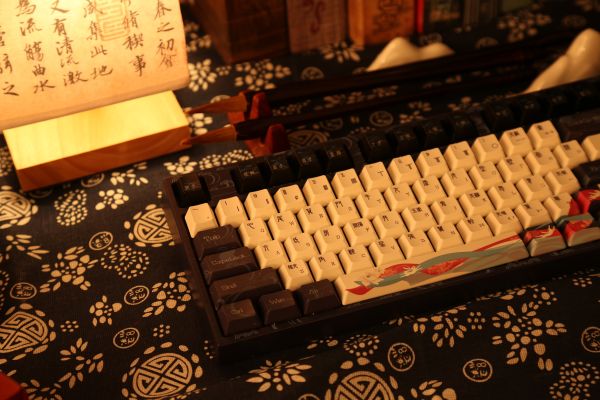 Keyboard Varmilo VPE87 Chang'e Cherry Mx Silent Red EN