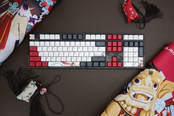 Keyboard Varmilo VEM108 Beijing Opera EC V2 Rose UA