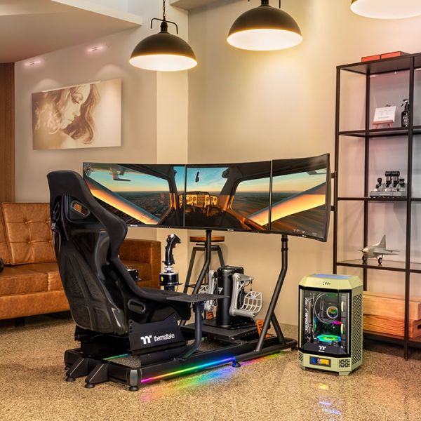 GF500 Flight Simulator Cockpit Thermaltake 600x1320x1100mm 16.8 million colors GSC-F50-CPASBB-01